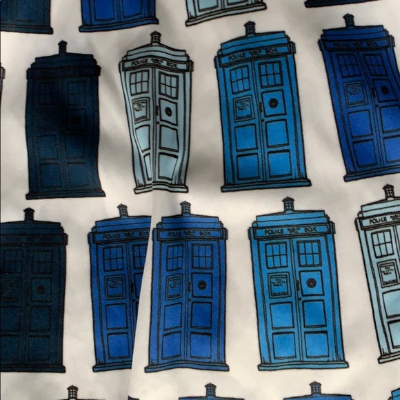 Doctor Who Tardis Mini Skirt - Picture 2 of 3